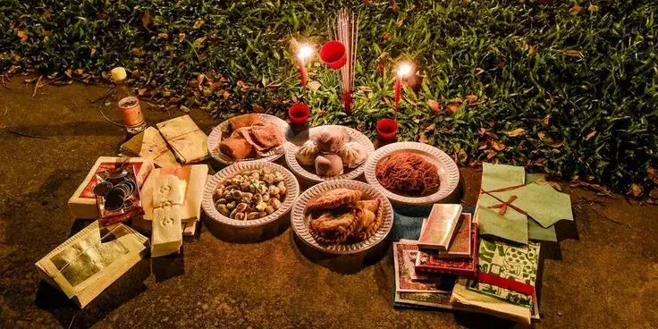 Cúng Cô Hồn Tháng 7 – Nghi Lễ, Ý Nghĩa và Những Lưu Ý Quan Trọng